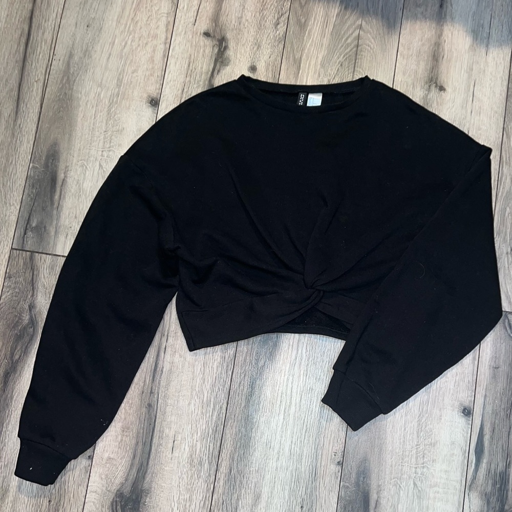 Divided Twist Cropped Crewneck- Size M Black